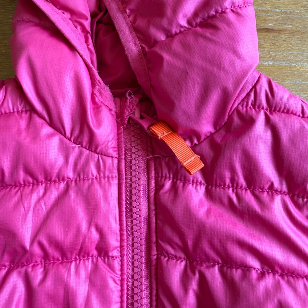 Primary Fuchsia Puffer Jacket - Picture 4 of 4